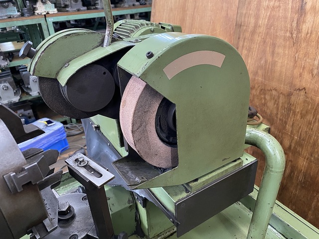 NAKABO TEKKO HSP50 Tool Grinder Image 4