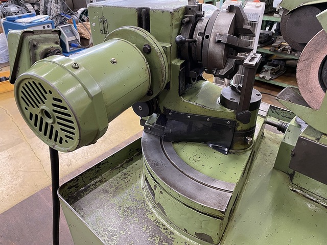 NAKABO TEKKO HSP50 Tool Grinder Image 10