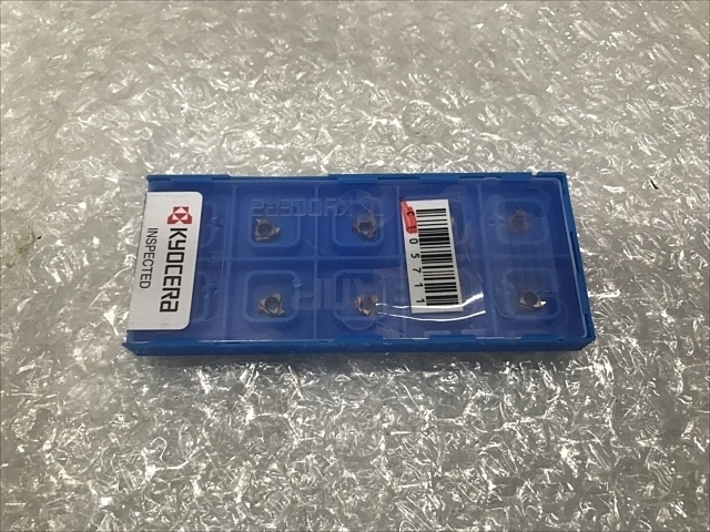 京セラ 08IR5501 インサート・チップ の画像 1枚目