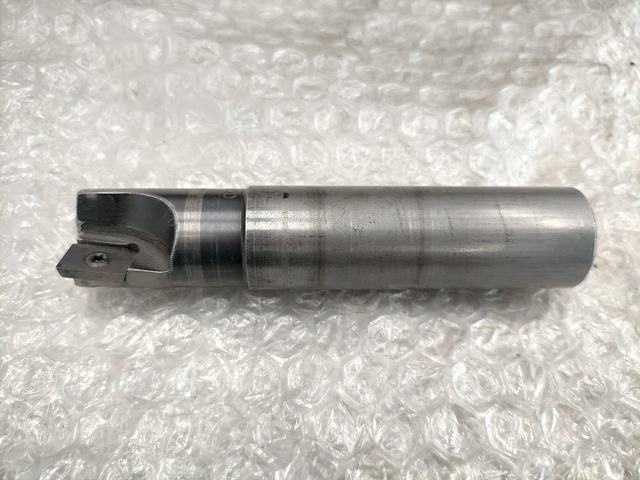 京セラ DMC325H エンドミル の画像 1枚目