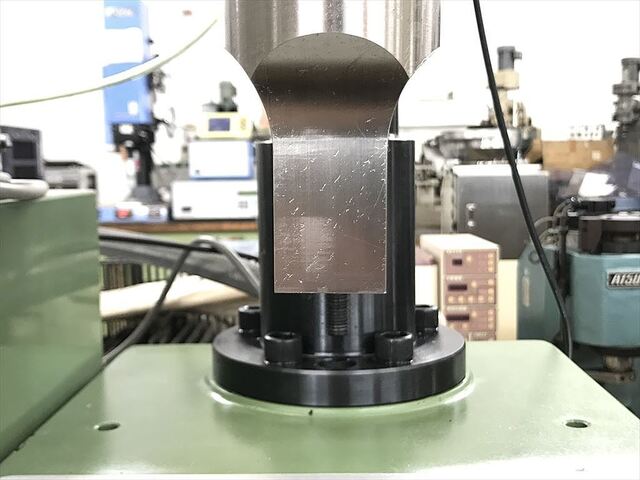 日本ヒューチャア W2050 Welding Image 3