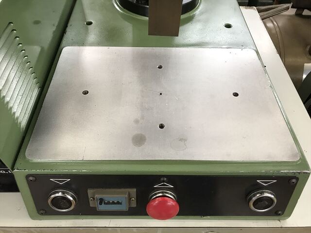 日本ヒューチャア W2050 Welding Image 4