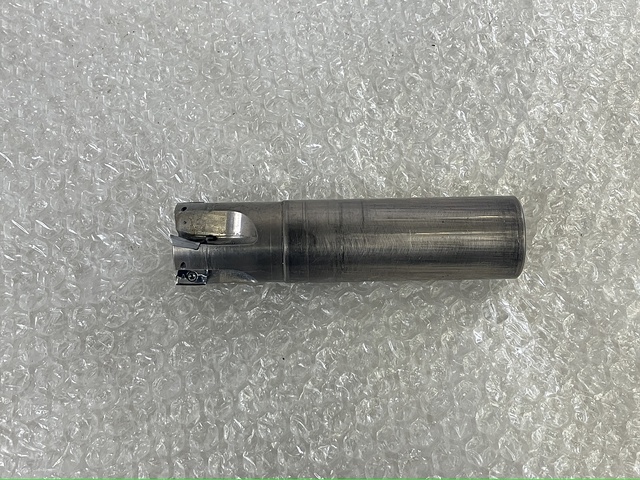 京セラ MEC32-S32-11T エンドミル の画像 1枚目