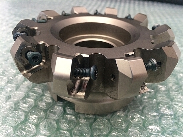 京セラ MFPN45100R-10T-M フライスカッター の画像 2枚目