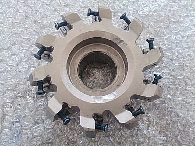 京セラ MFPN45100R-10T-M フライスカッター の画像 1枚目