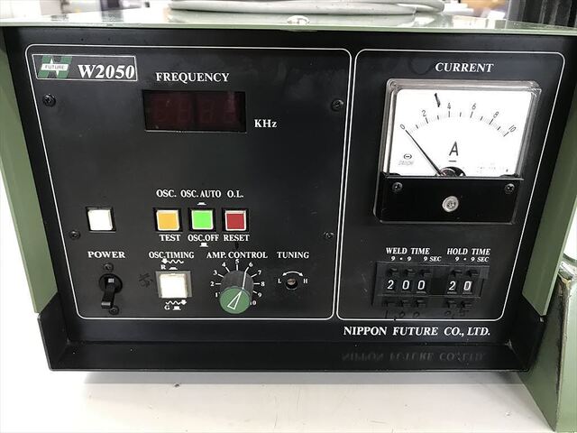 日本ヒューチャア W2050 Welding Image 6
