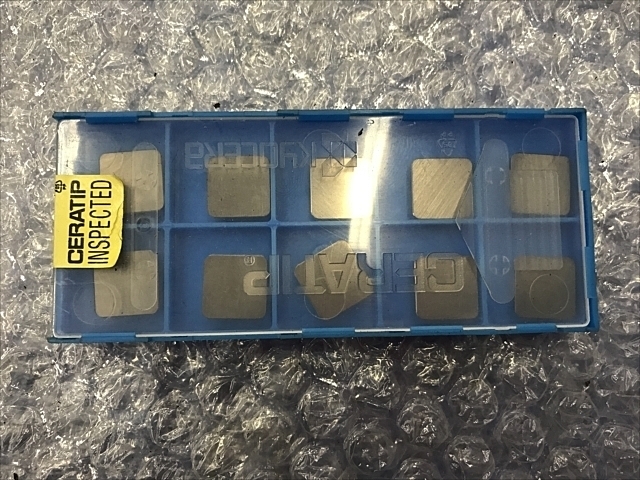 京セラ SDKN1203AUTN/SDKN42AUTN インサート・チップ の画像 1枚目