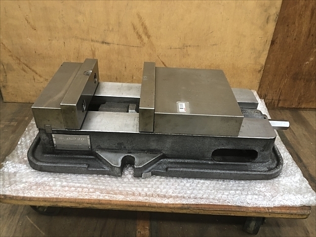 NABEYA LT-80 Vice Image 1