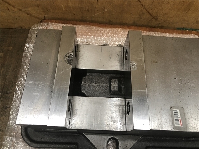 NABEYA LT-80 Vice Image 2