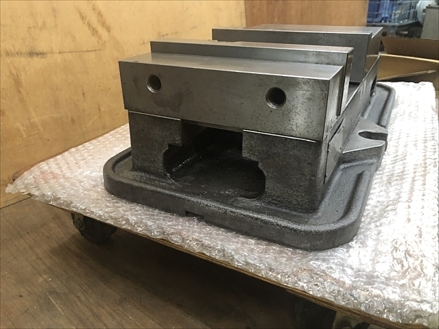 NABEYA LT-80 Vice Image 8
