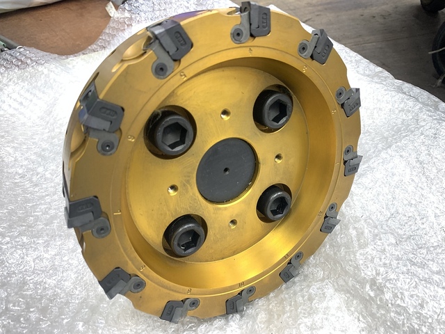住友重工 RF4200R フライスカッター の画像 2枚目