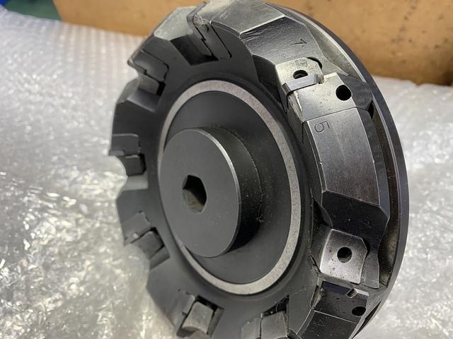 住友電工（イゲタロイ） FPG160R フライスカッター の画像 3枚目