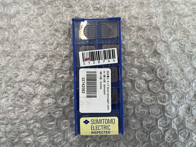 住友電工（イゲタロイ） SDKN42MT Insert Chip Image 1