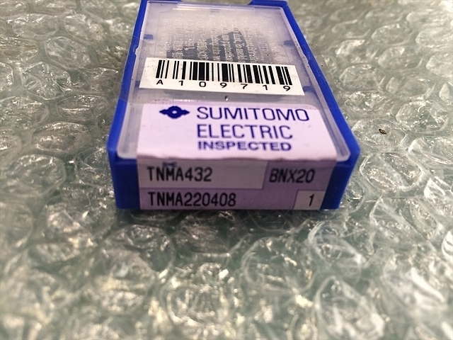 住友電工（イゲタロイ） TNMA220408 BNX20 Insert Chip Image 2