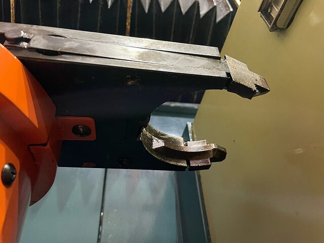 倉敷機械 KMV-130Z 門型マシニングセンタ/五面加工機 の画像 11枚目