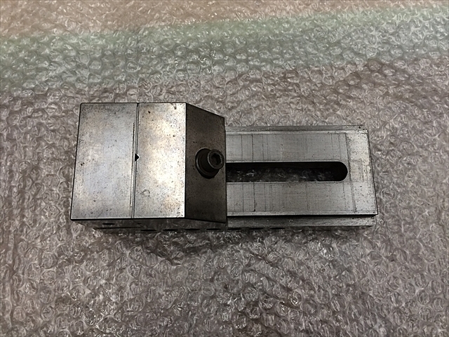 HIKARI SEIKI HLE-100 Vice Image 2