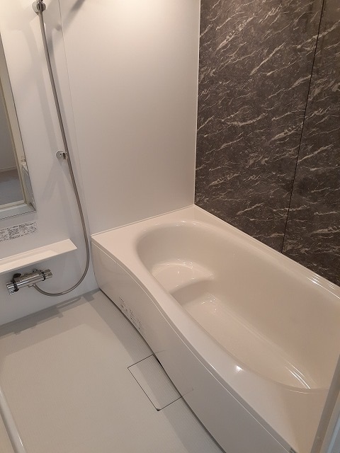 バス
