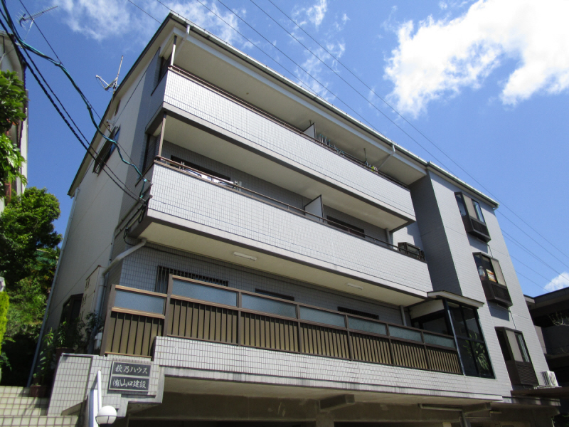 兵庫県神戸市長田区萩乃町３丁目