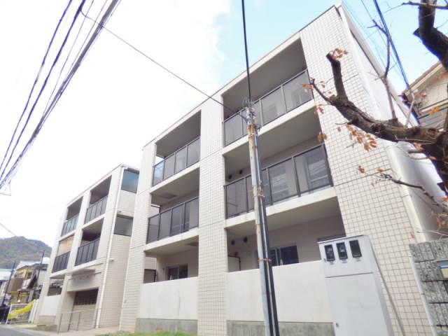 グランディア・ミ・アモーレ新長田邸