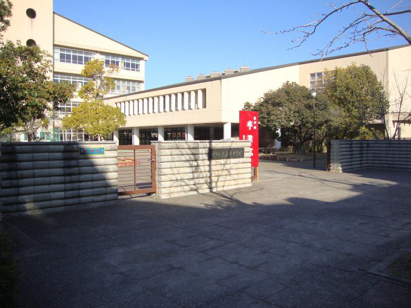 中学校