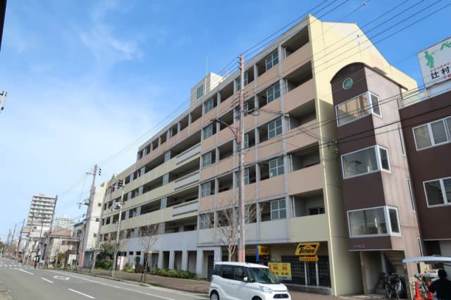 エヴァ・タウン海運