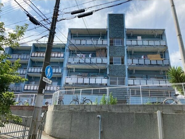 兵庫県神戸市中央区中山手通７丁目