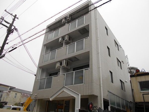 兵庫県神戸市東灘区本山中町３丁目