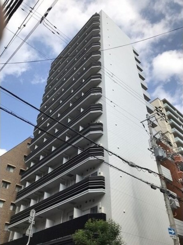 兵庫県神戸市中央区中町通４丁目