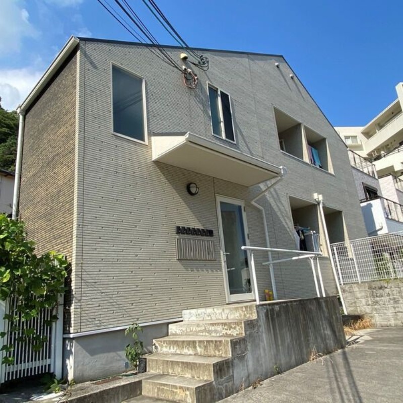 兵庫県神戸市中央区山本通４丁目