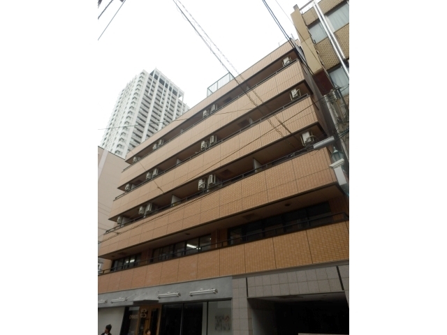 大阪府大阪市西区南堀江１丁目