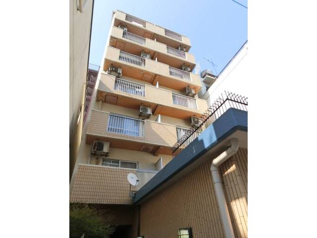 大阪府大阪市西区南堀江２丁目