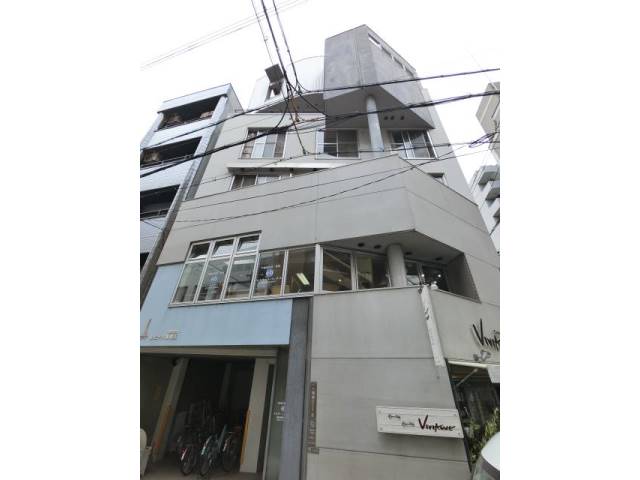 大阪府大阪市西区南堀江２丁目