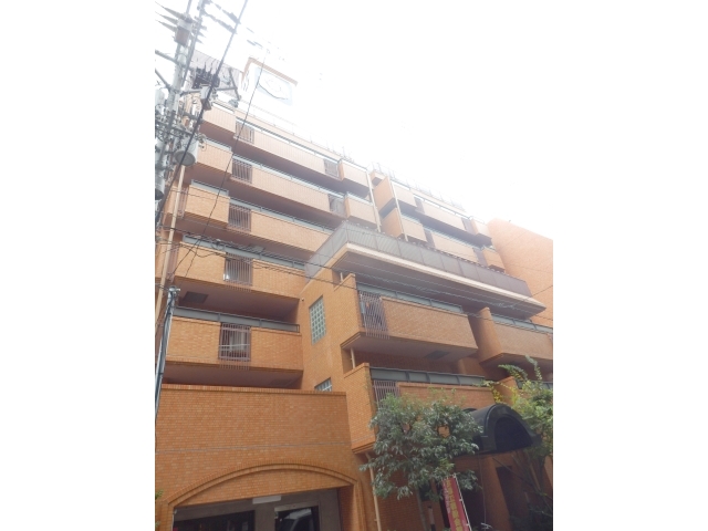 大阪府大阪市西区北堀江２丁目