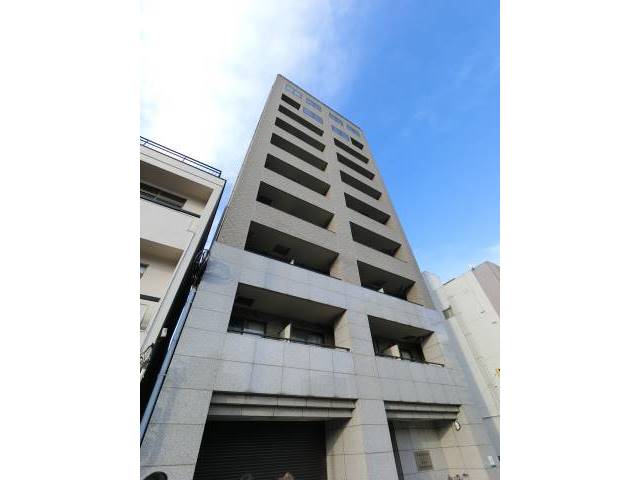 ソレアードトレスなんばウエスト