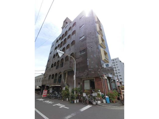 大阪府大阪市西区南堀江２丁目