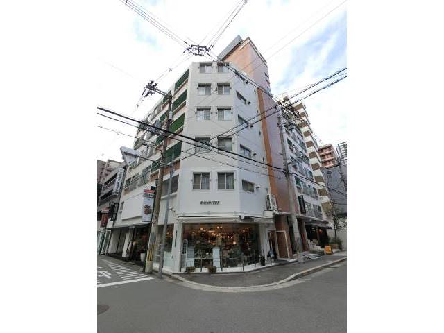 大阪府大阪市西区南堀江１丁目