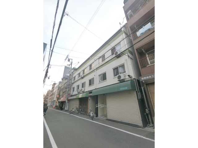 大阪府大阪市中央区高津３丁目