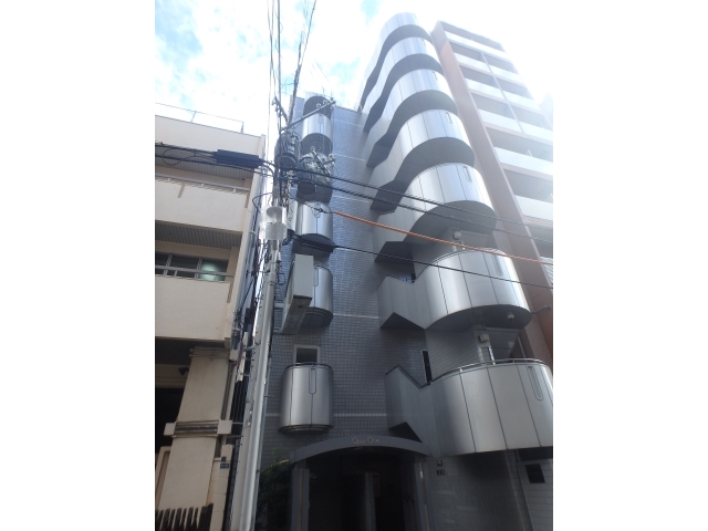 大阪府大阪市中央区高津３丁目