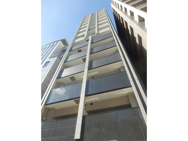 クリスタルグランツ谷町