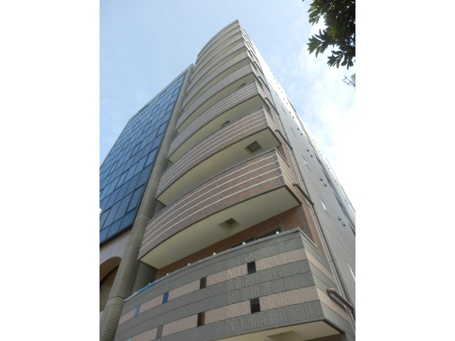 大阪府大阪市中央区瓦屋町３丁目
