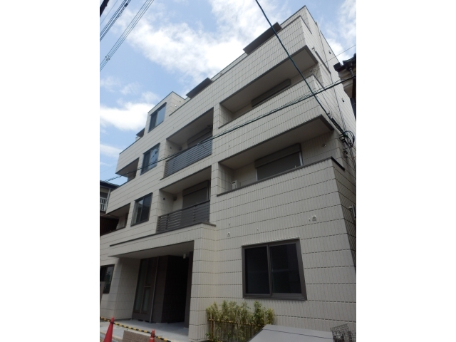 大阪府大阪市中央区上本町西３丁目