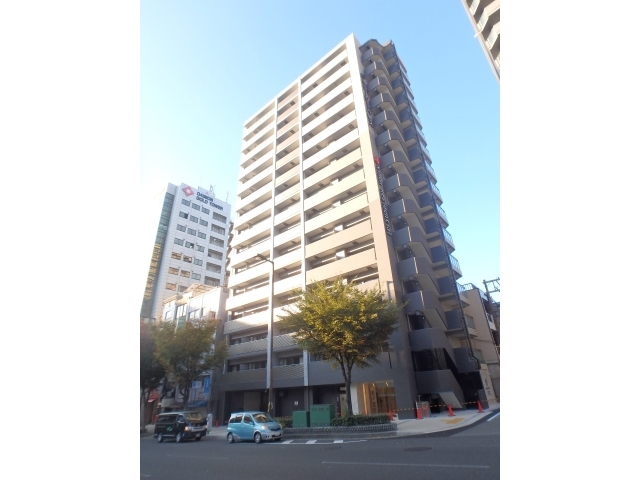 大阪府大阪市中央区高津１丁目