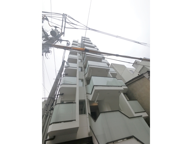 大阪府大阪市中央区鎗屋町１丁目