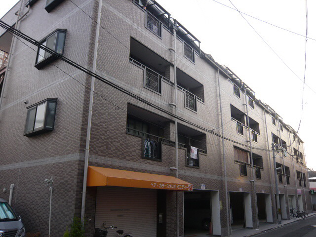 パレスエルイン