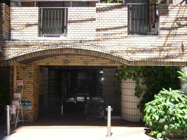 兵庫県神戸市中央区加納町２丁目