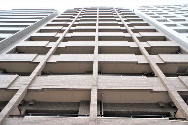 兵庫県神戸市中央区雲井通３丁目