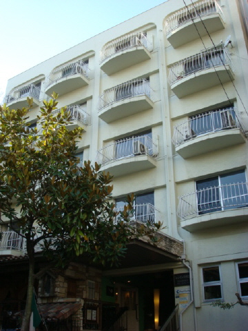 兵庫県神戸市中央区山本通２丁目