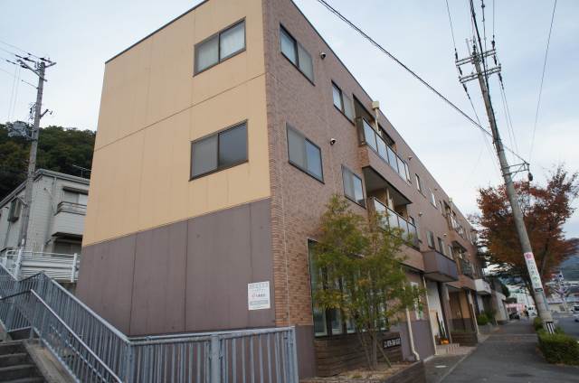 兵庫県神戸市北区谷上西町