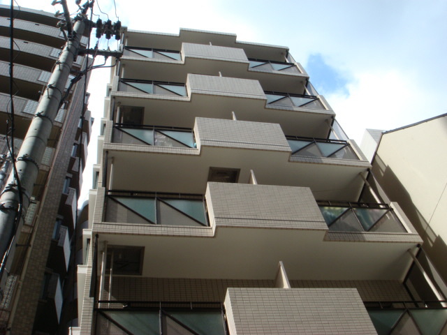 兵庫県神戸市中央区加納町２丁目