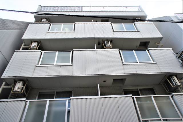 兵庫県神戸市中央区下山手通８丁目